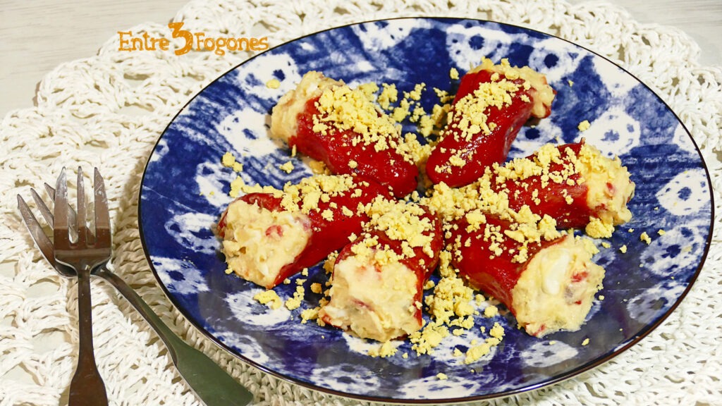 Pimientos Del Piquillo Caramelizados Rellenos De Ensaladilla