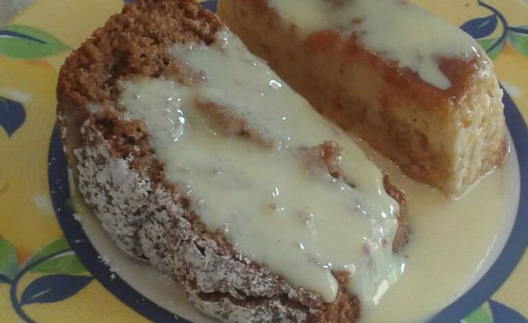 Bizcocho de Chocolate con Crema Inglesa