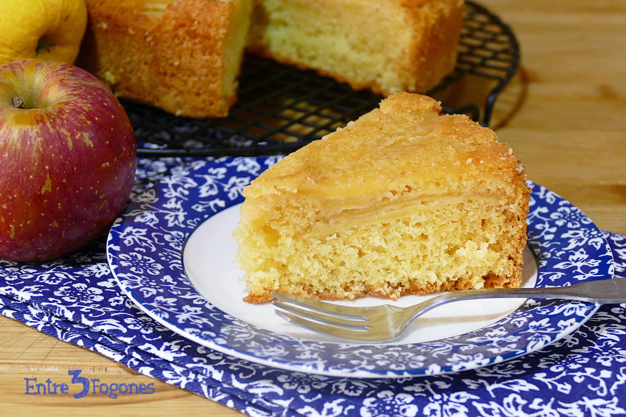 Bizcocho de Manzana Casero y Esponjoso