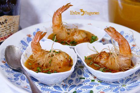 Receta Langostinos Crujientes sobre Fumet de Batata al Armagnac
