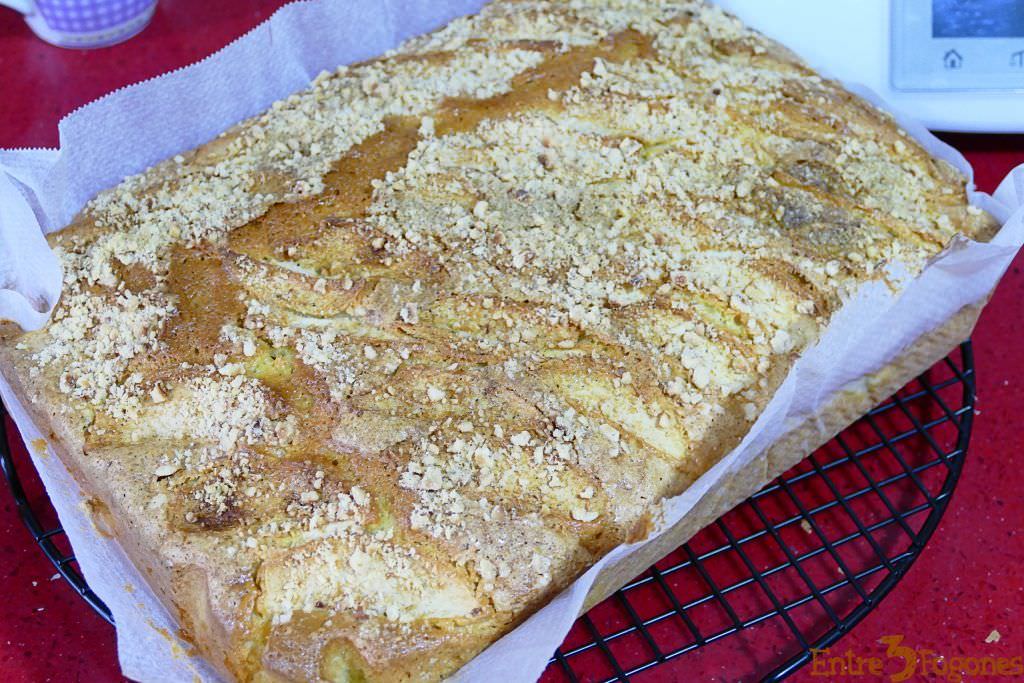 Bizcocho de Manzana y Avellanas Esponjoso Bizcocho de Manzana y Avellanas Esponjoso