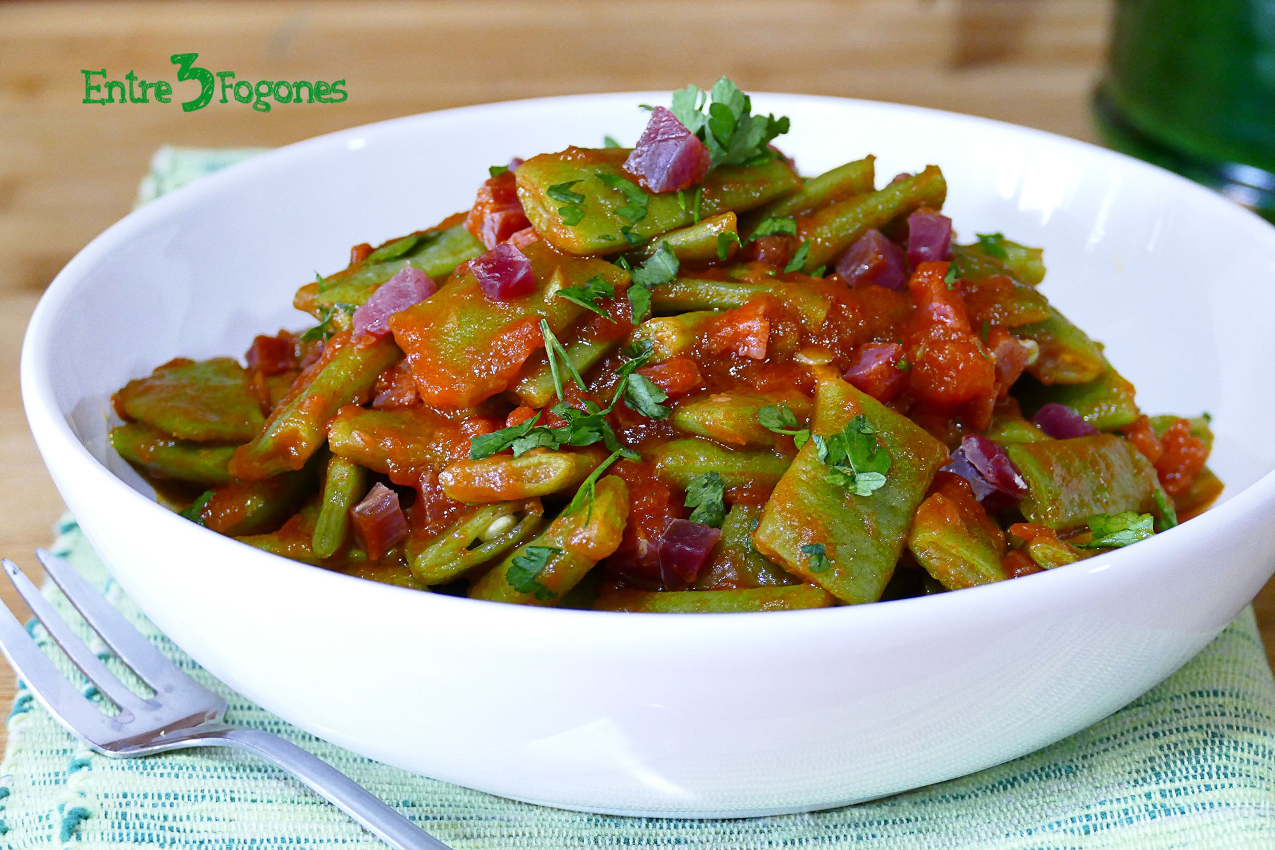 Judías Verdes con Jamón Serrano y Tomate
