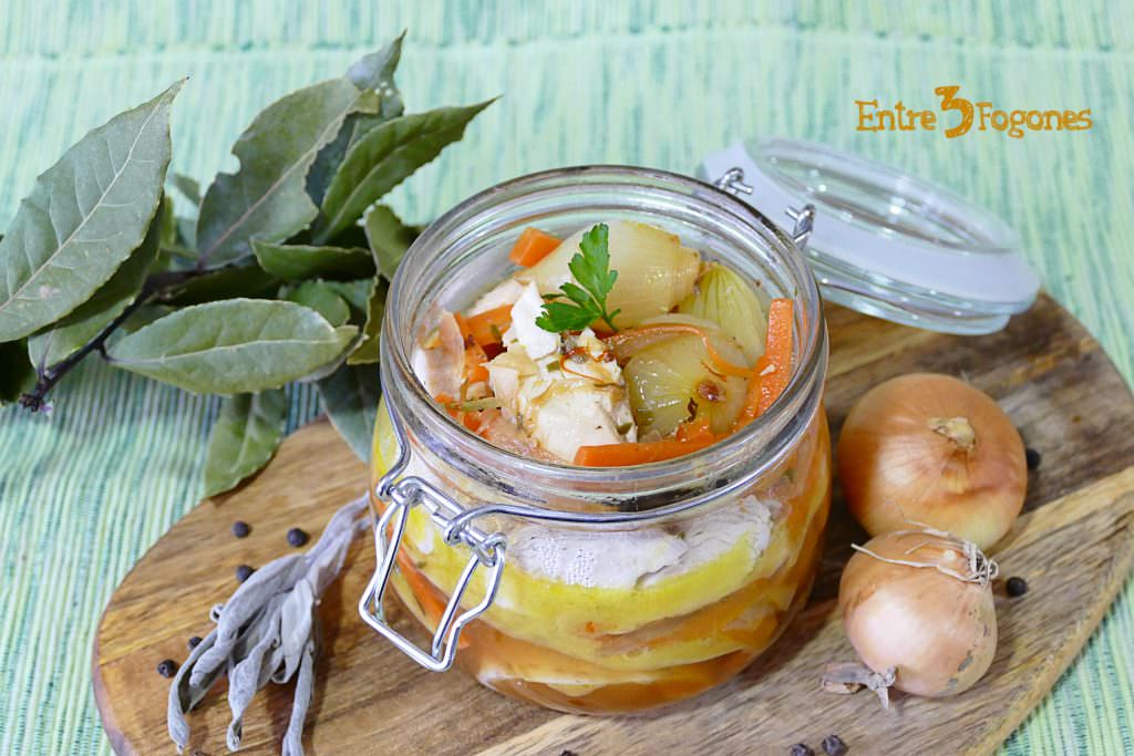 Pechugas de Pollo en Escabeche Pechugas de Pollo en Escabeche