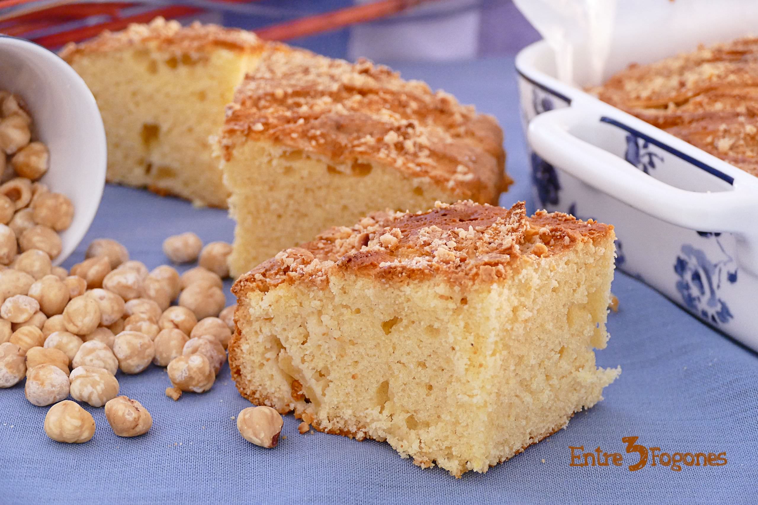 Receta Bizcocho de Manzana Esponjoso con Avellanas al Armagnac Receta Bizcocho de Manzana Esponjoso con Avellanas al Armagnac