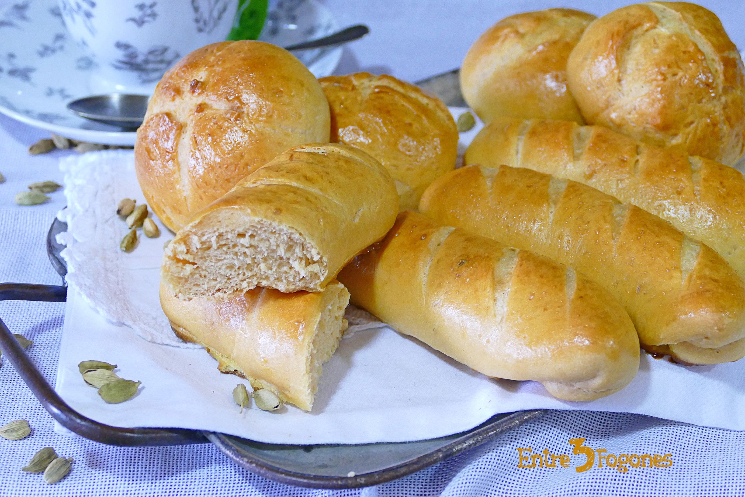 Panecillos de Leche con Batata al Cardamomo