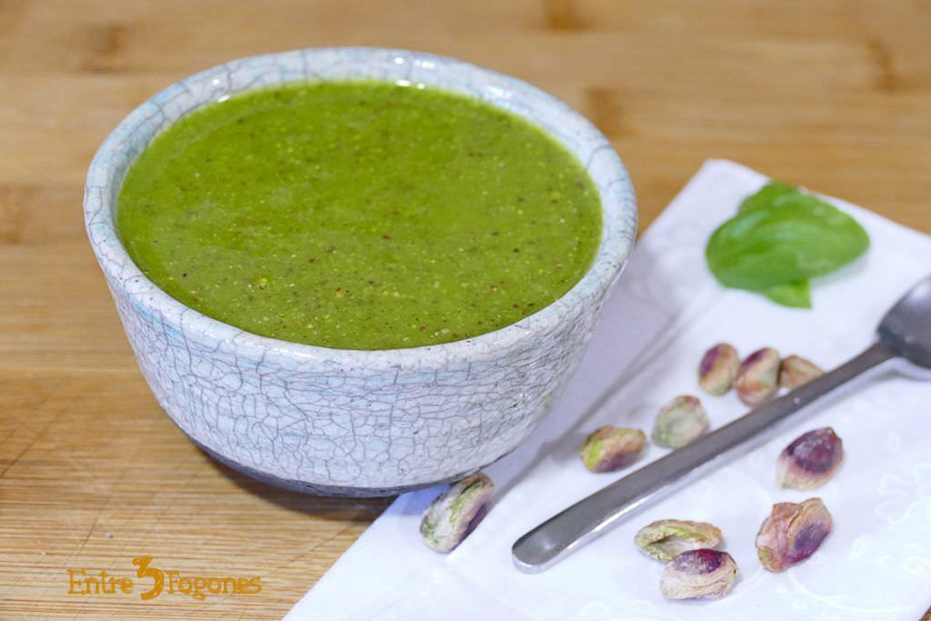 Pesto con Albahaca y Pistachos Pesto con Albahaca y Pistachos