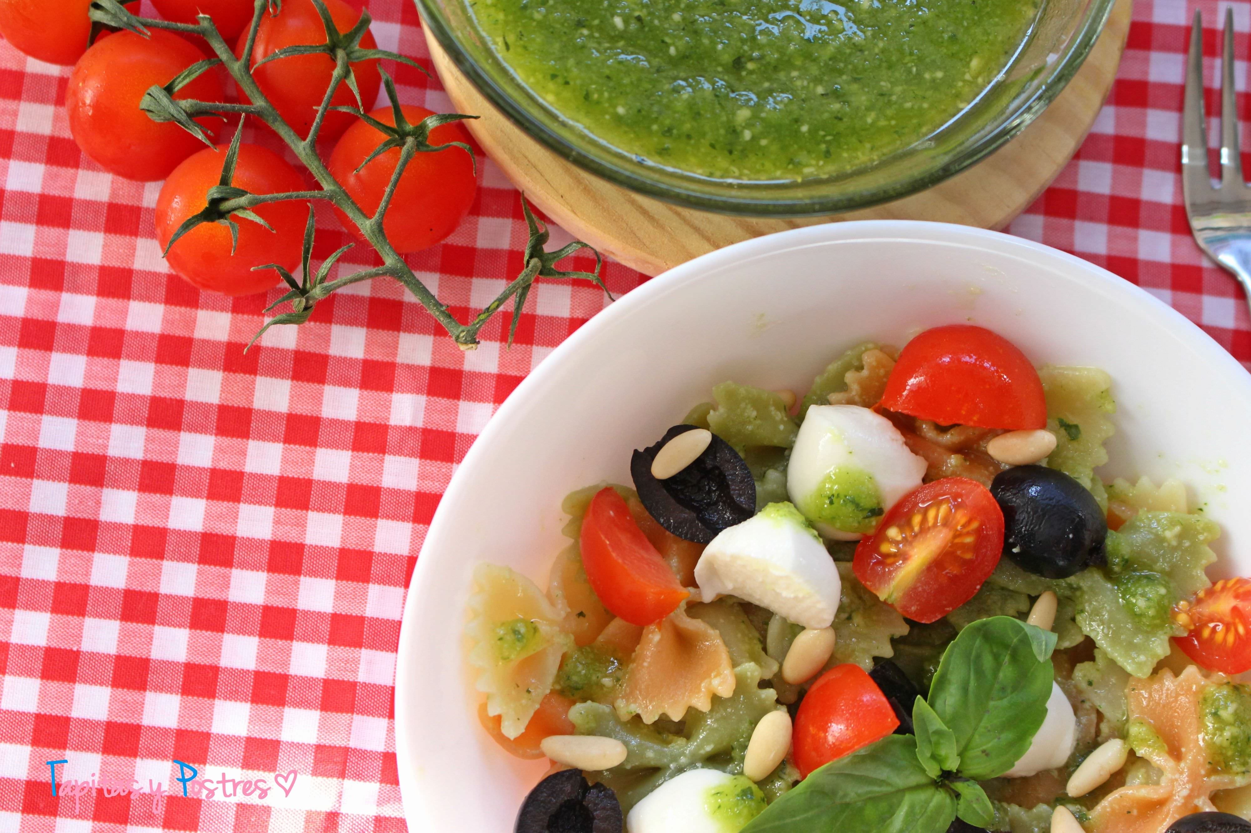 Ensalada Italiana de Pasta con Pesto