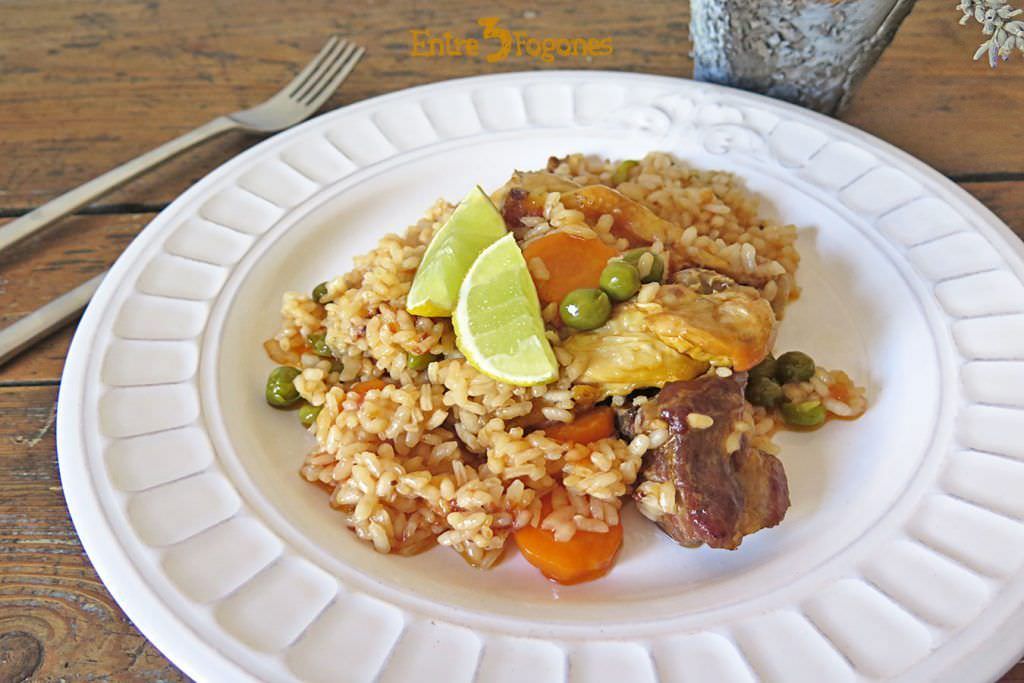 Arroz con Carne y Verduras en Caldo de Cocido