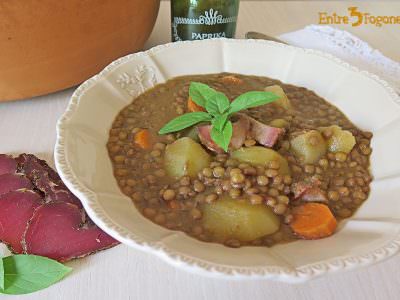 Potaje de Lentejas con Verduras y Tasajo
