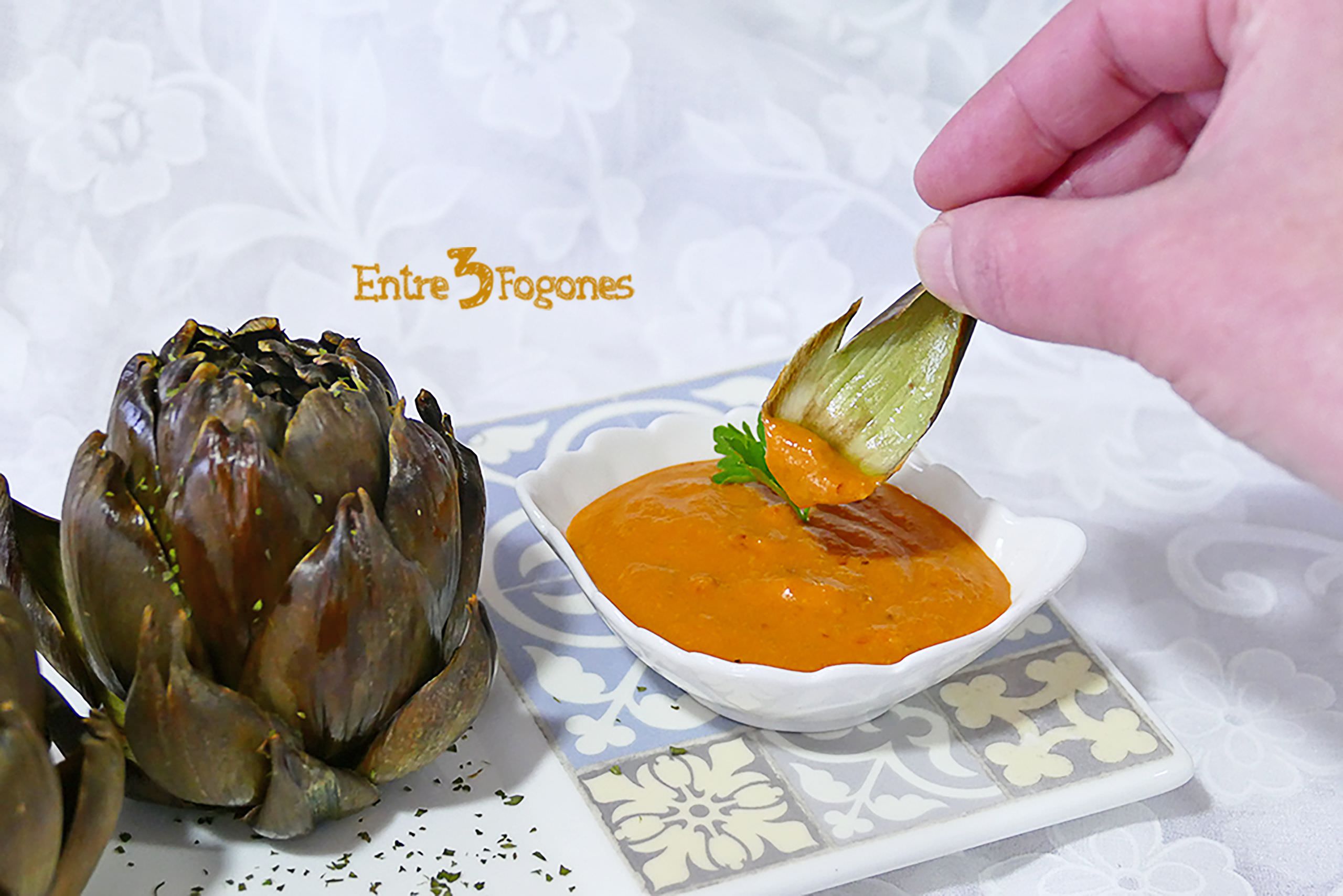 Alcachofas al Horno con Salsa Romesco