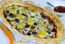 Coca de Hojaldre con Huevos y Caballa en Aceite