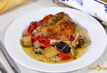 Pollo al Horno con Verduras y Vino Blanco