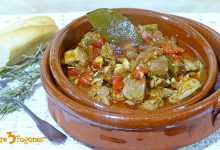 Caldereta Manchega de Cordero con Almendras