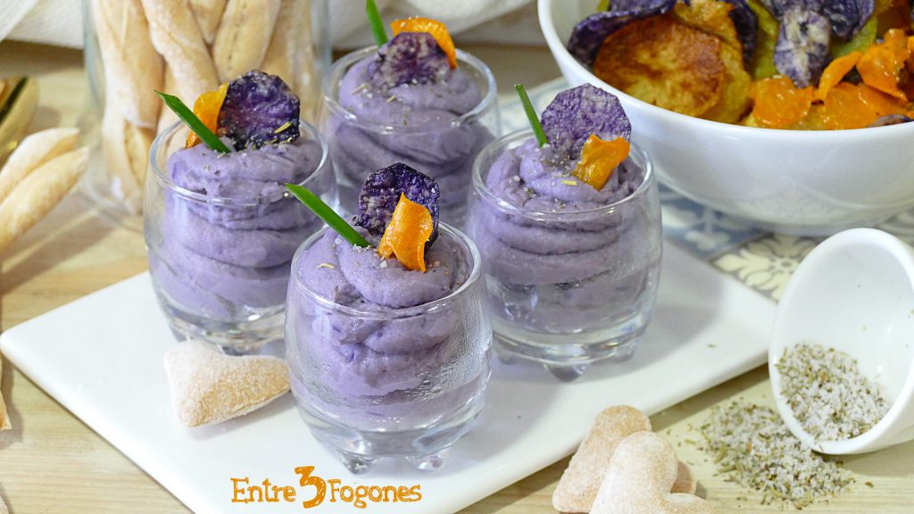 Mousse de Patatas Violetas con Foie Gras