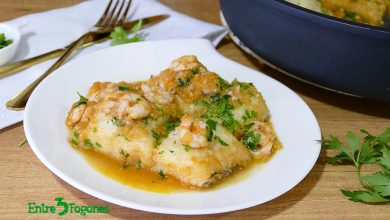 Lomos de Merluza con Gambas en Salsa de Manzana