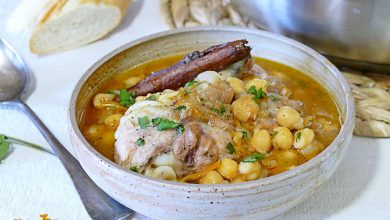 Potaje de Garbanzos con Pollo y Verduras