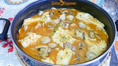 Bacalao en Salsa de Almejas