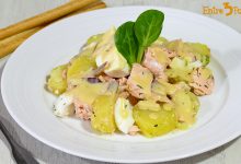 Ensalada de Patata y Huevo con Salmón Fresco