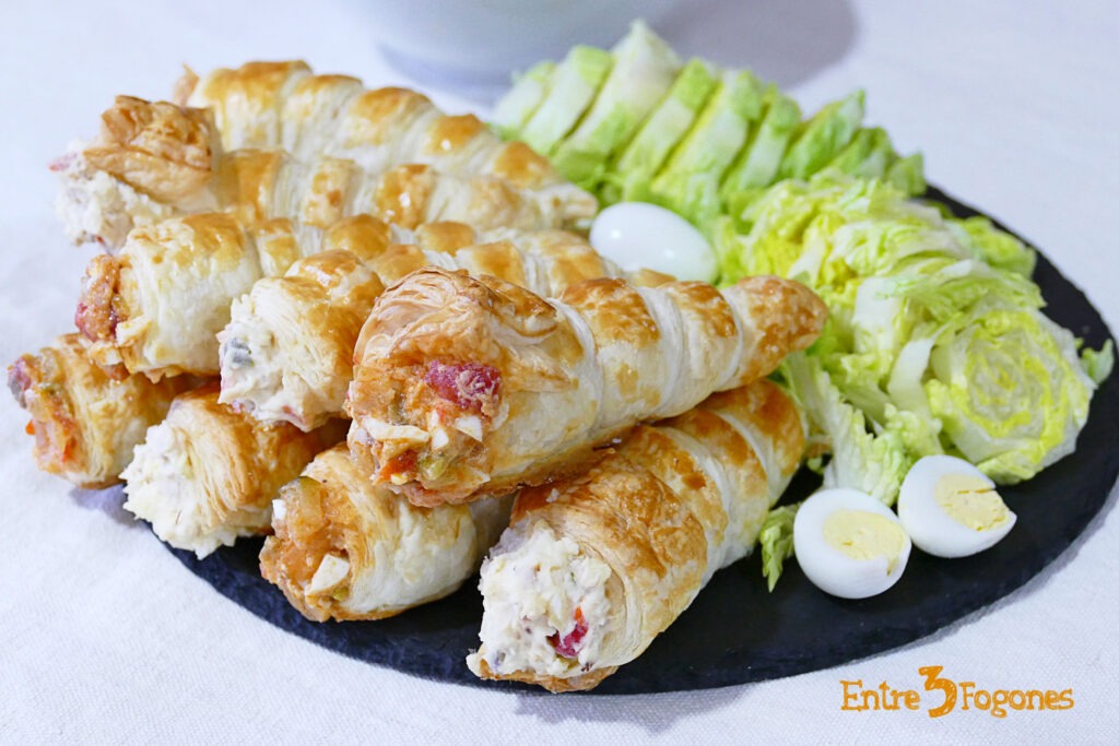 Canutillos de Hojaldre Rellenos Salados