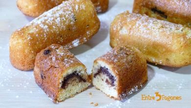 Pastelitos Rellenos de Chocolate
