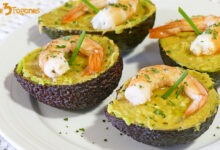Aguacates Rellenos de Langostinos