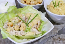 Ensalada César con Pollo y Salsa Casera