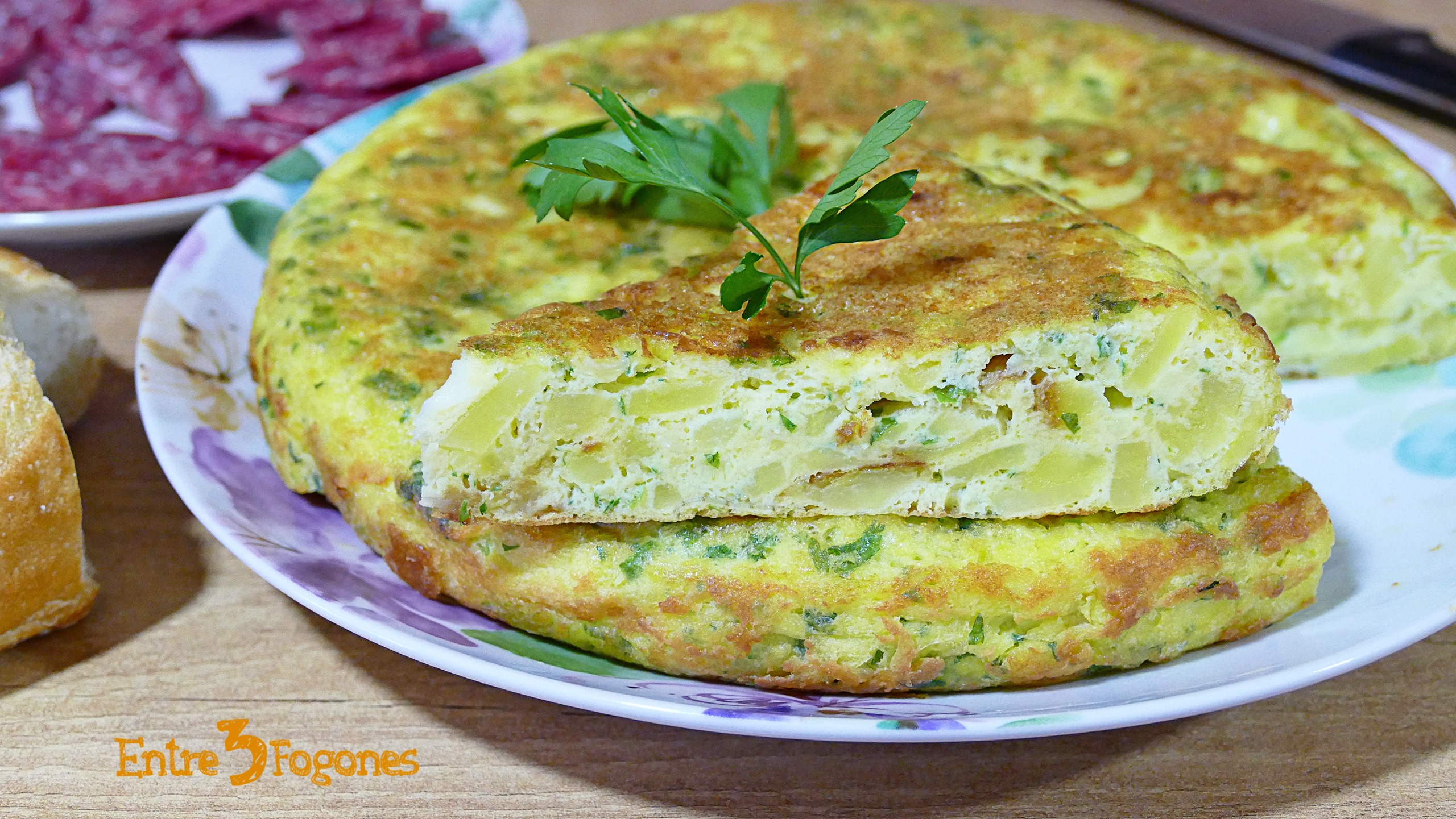 Tortilla Española de Patatas con Cebolla Tortilla Española de Patatas con Cebolla