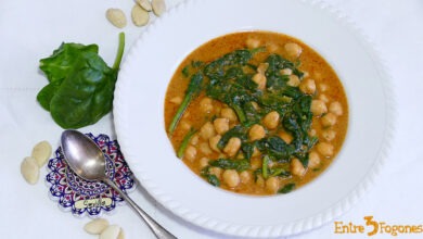 Espinacas con Garbanzos a la Andaluza