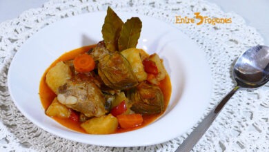 Guisado de Costillas con Patatas y Alcachofas