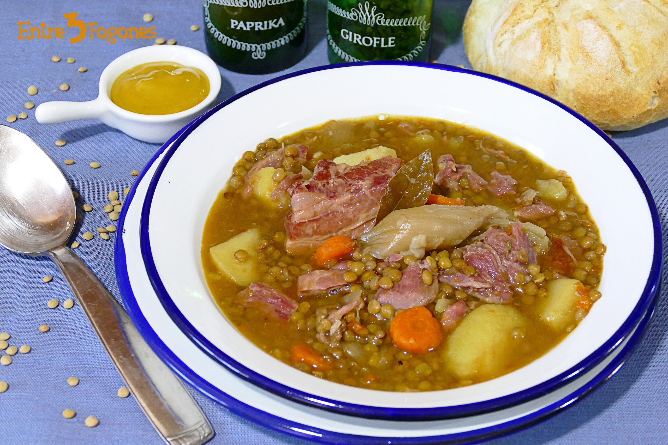 Lentejas con Codillo de Cerdo y Panceta Lentejas con Codillo de Cerdo y Panceta