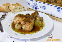 Jamoncitos de Pollo al Horno en Salsa de Cebolla al Oporto