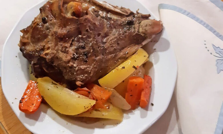 Cabezas de Cordero al Horno con Patatas