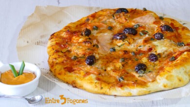 Pizza de Salmón Ahumado y Gambas al Mojo Picón