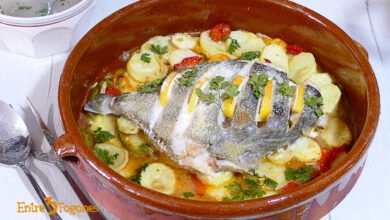 Gallo Pedro al Horno con Patatas Panaderas