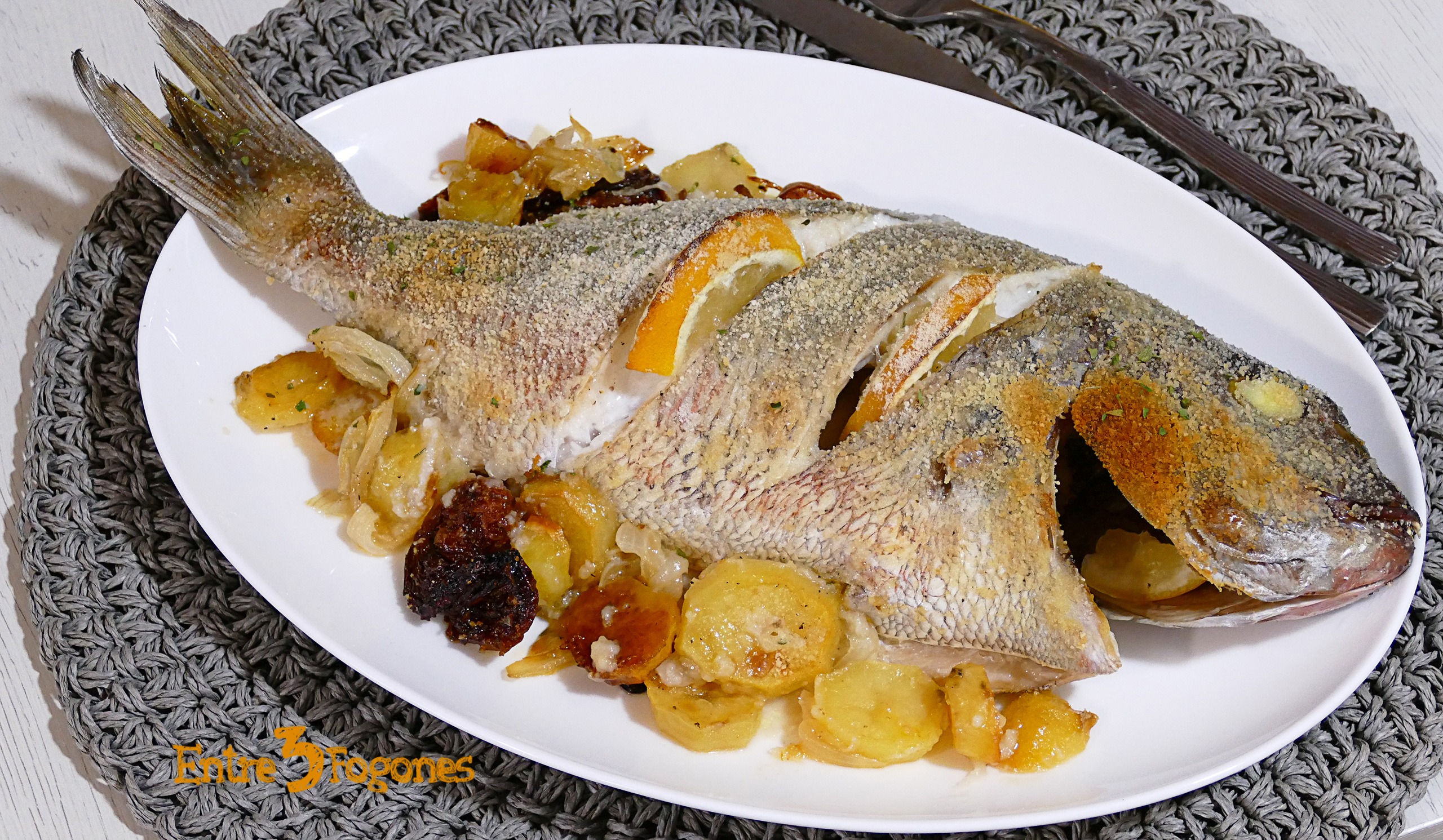 Sargo al Horno con Patatas