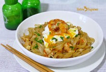 Tallarines de Arroz con Gambas y Huevo