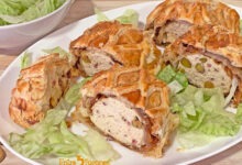 Hojaldre Relleno de Fiambre de Pollo y Jamón con Pistachos y Manzana