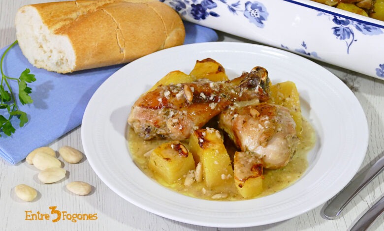 Pollo Asado al Horno con Patatas y Almendras