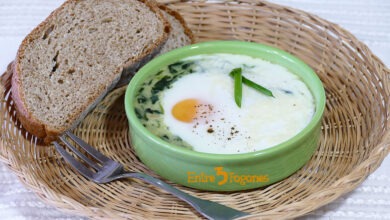 Espinacas a la Crema con Huevo