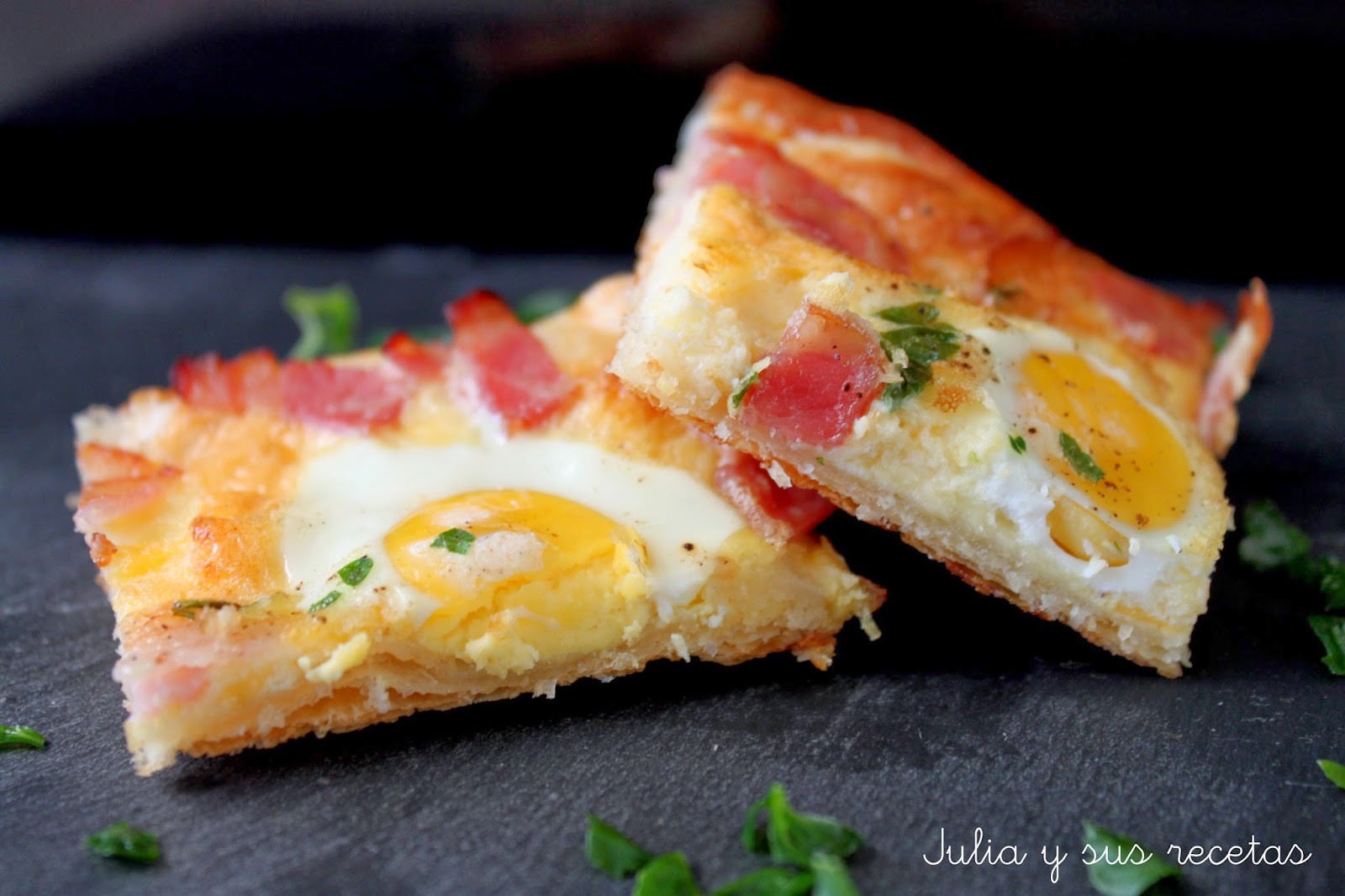 Hojaldre con Huevos de Codorniz