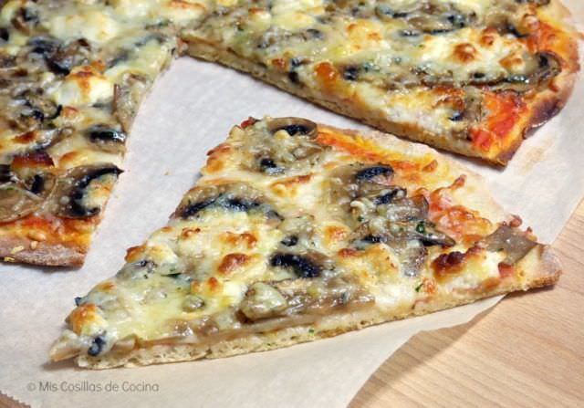 Pizza de Champiñones y Queso