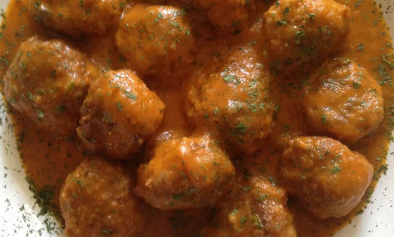 Albóndigas de Cordero en Salsa de Verduras