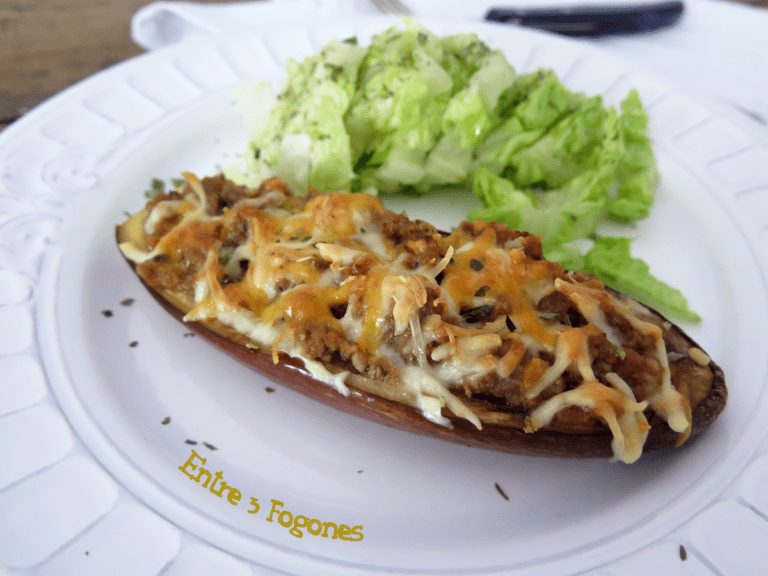 Berenjenas Rellenas De Carne Gratinadas Con Queso