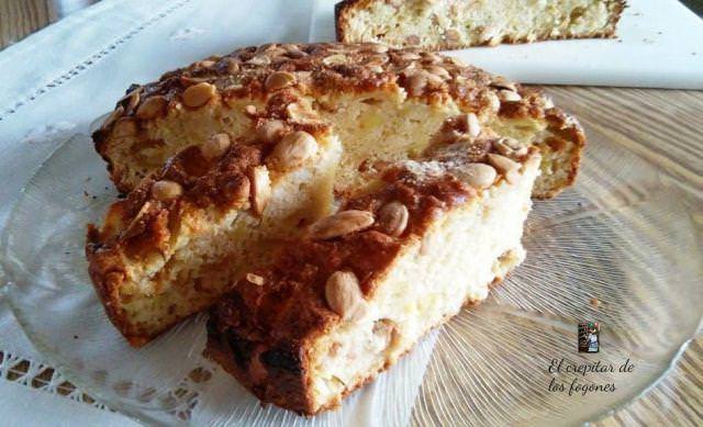 Bizcocho de Anís, Manzana y Almendras Bizcocho de Anís, Manzana y Almendras