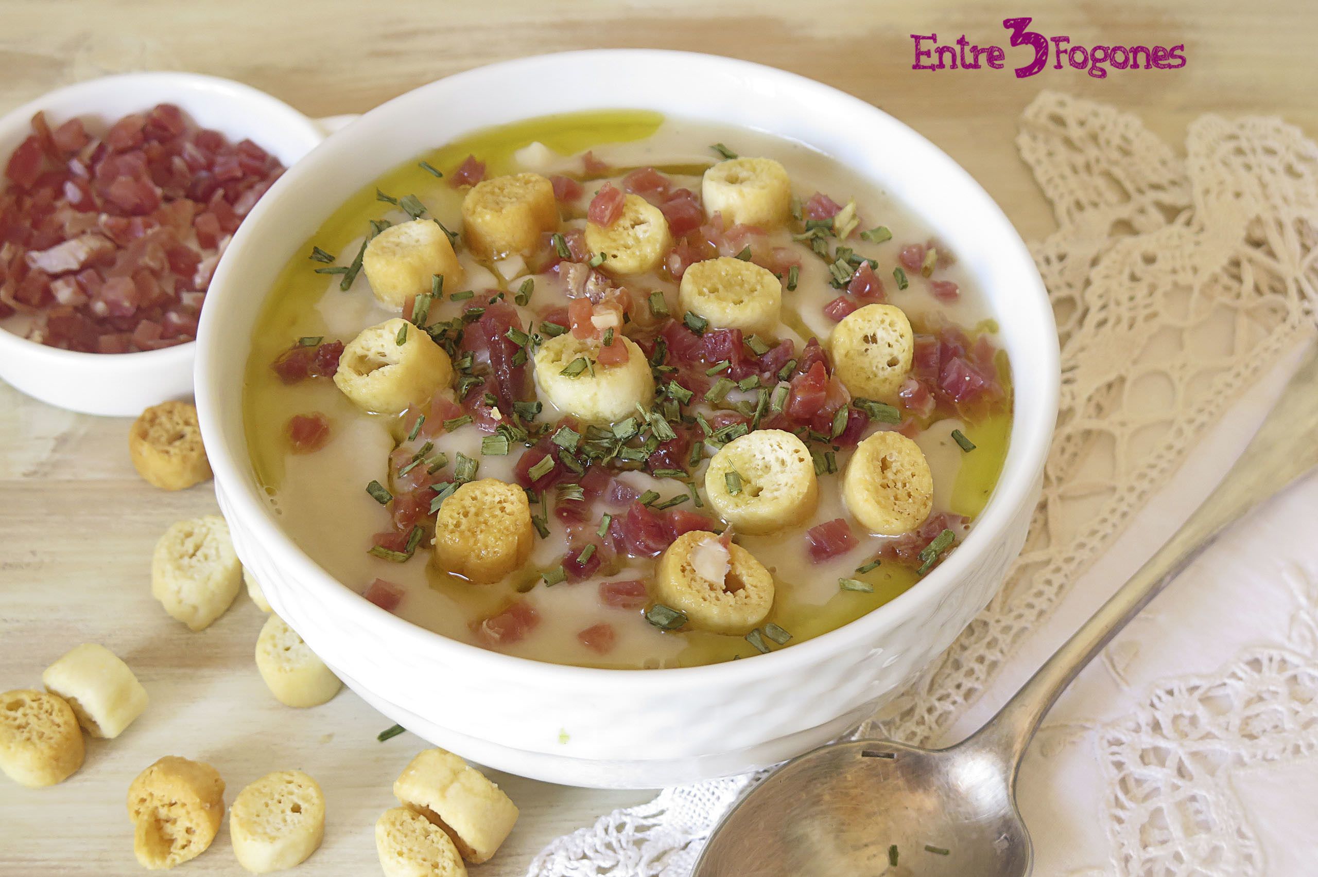Crema de Coliflor con Bechamel y Jamón Serrano