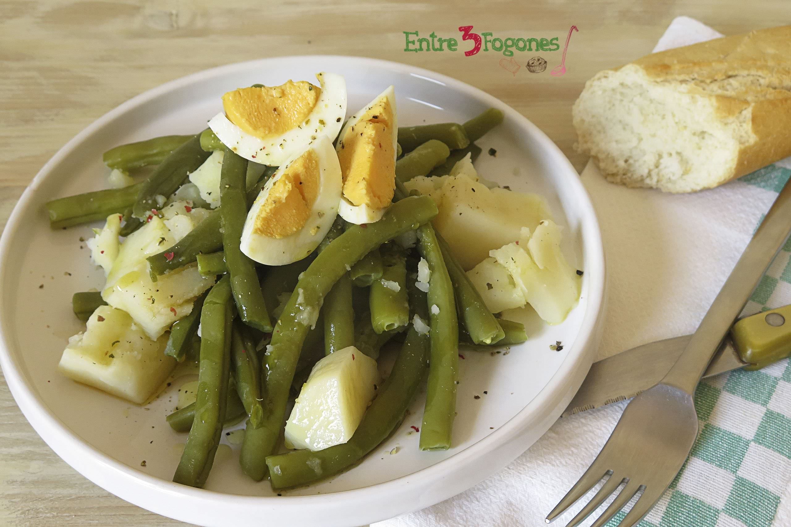 Ensalada de Judías Verdes con Patata y Huevo Cocido Ensalada de Judías Verdes con Patata y Huevo Cocido