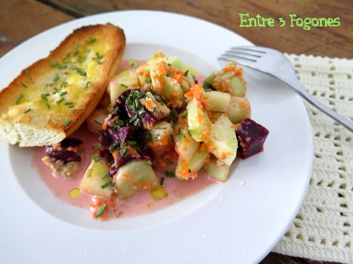 Ensalada de Remolacha y Pepino con aliño de lechuga al cilantro