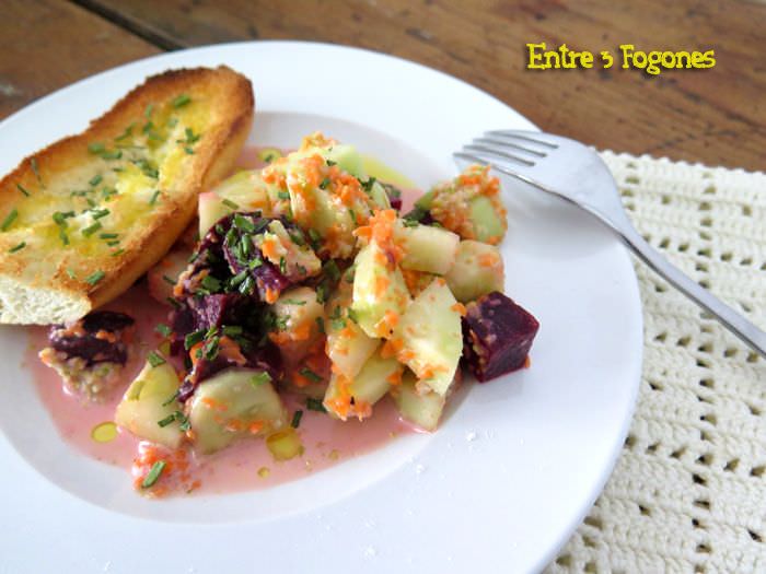 Ensalada de Remolacha y Pepino con aliño de lechuga al cilantro Receta Ensalada de Remolacha y Pepino con aliño de lechuga al cilantro
