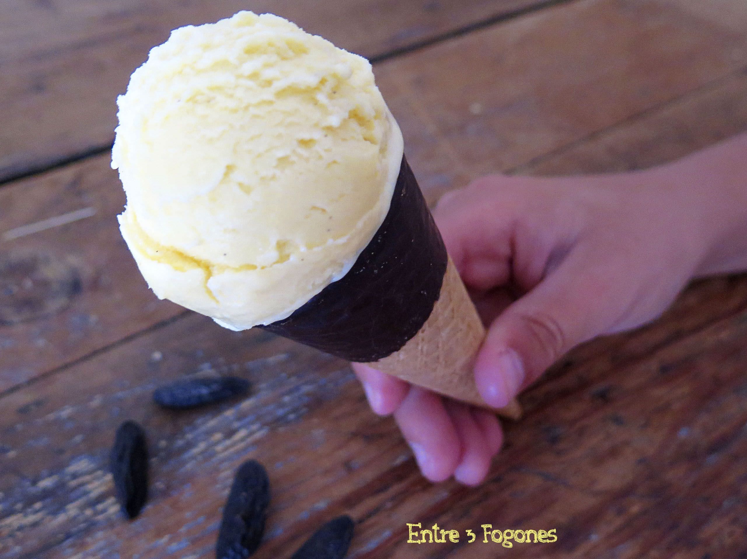 Helado de Crema Inglesa con Haba Tonka