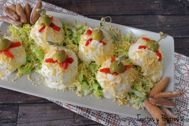 Huevos Rellenos